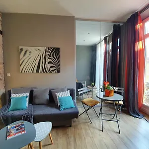 https://zara.fr-provencehotel.com